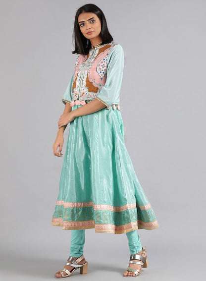 Green Mandarin Neck Printed kurta Set - wforwoman