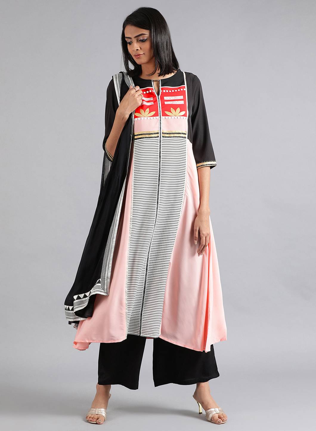 Pink Round Neck 3/4 Sleeve kurta