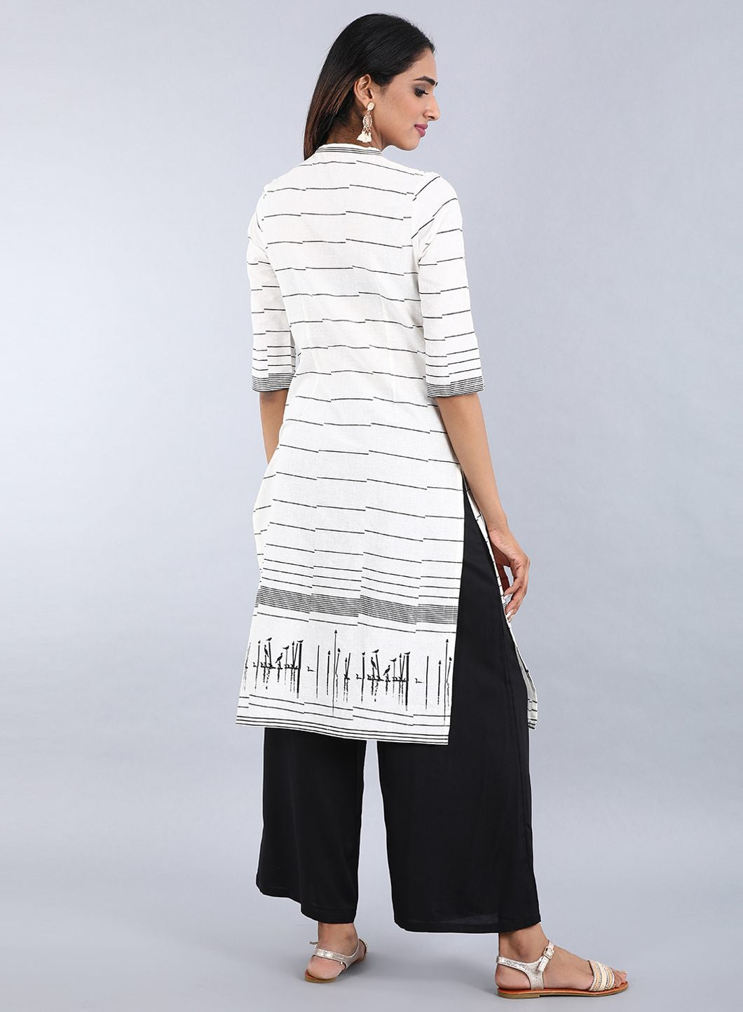 White Mandarin Neck Striped kurta