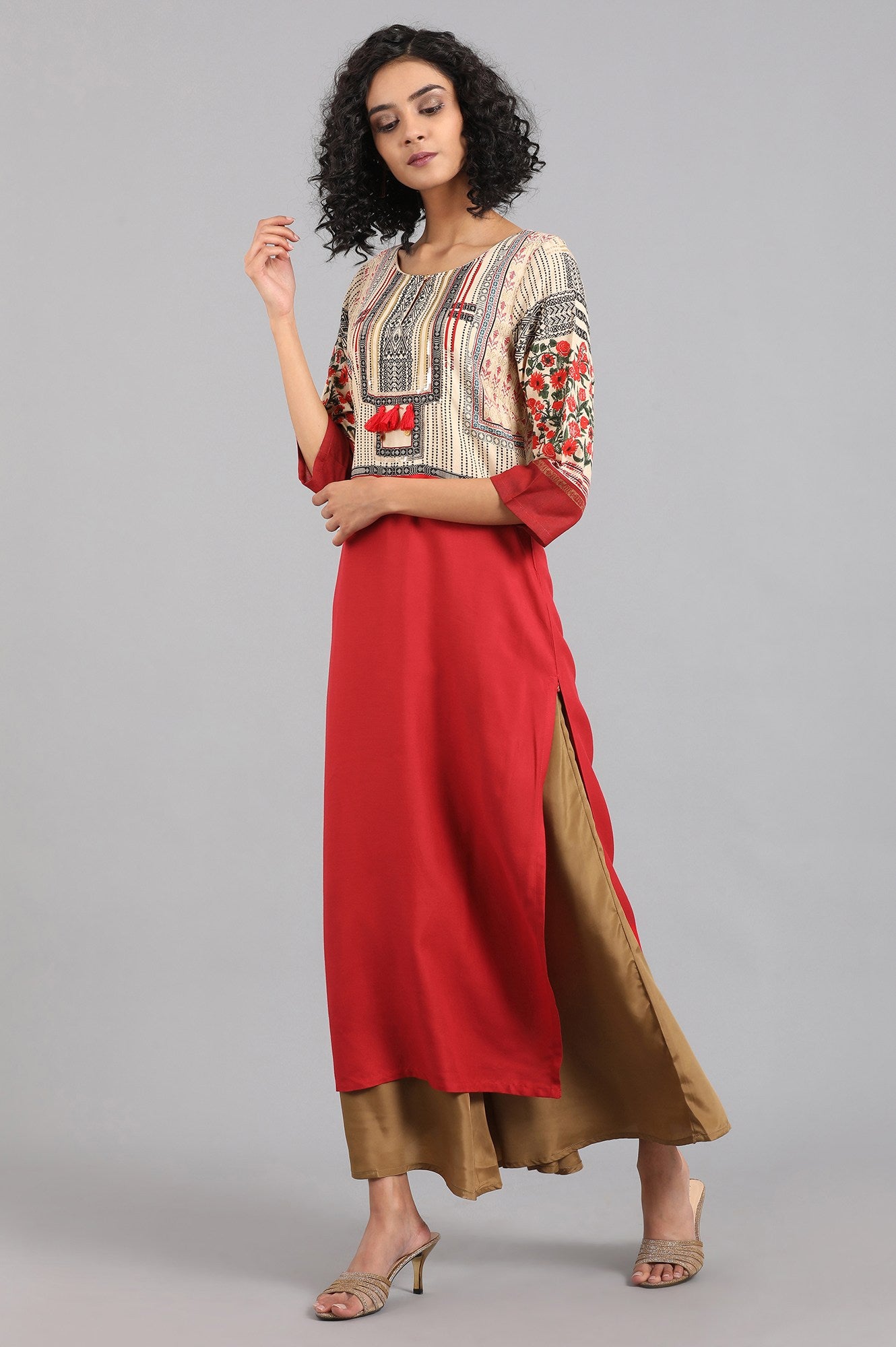 Red Round Neck Printed kurta