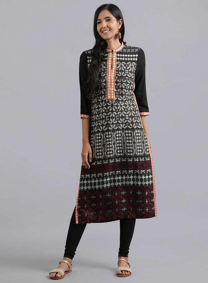 Black Mandarin Neck Embellished kurta - wforwoman