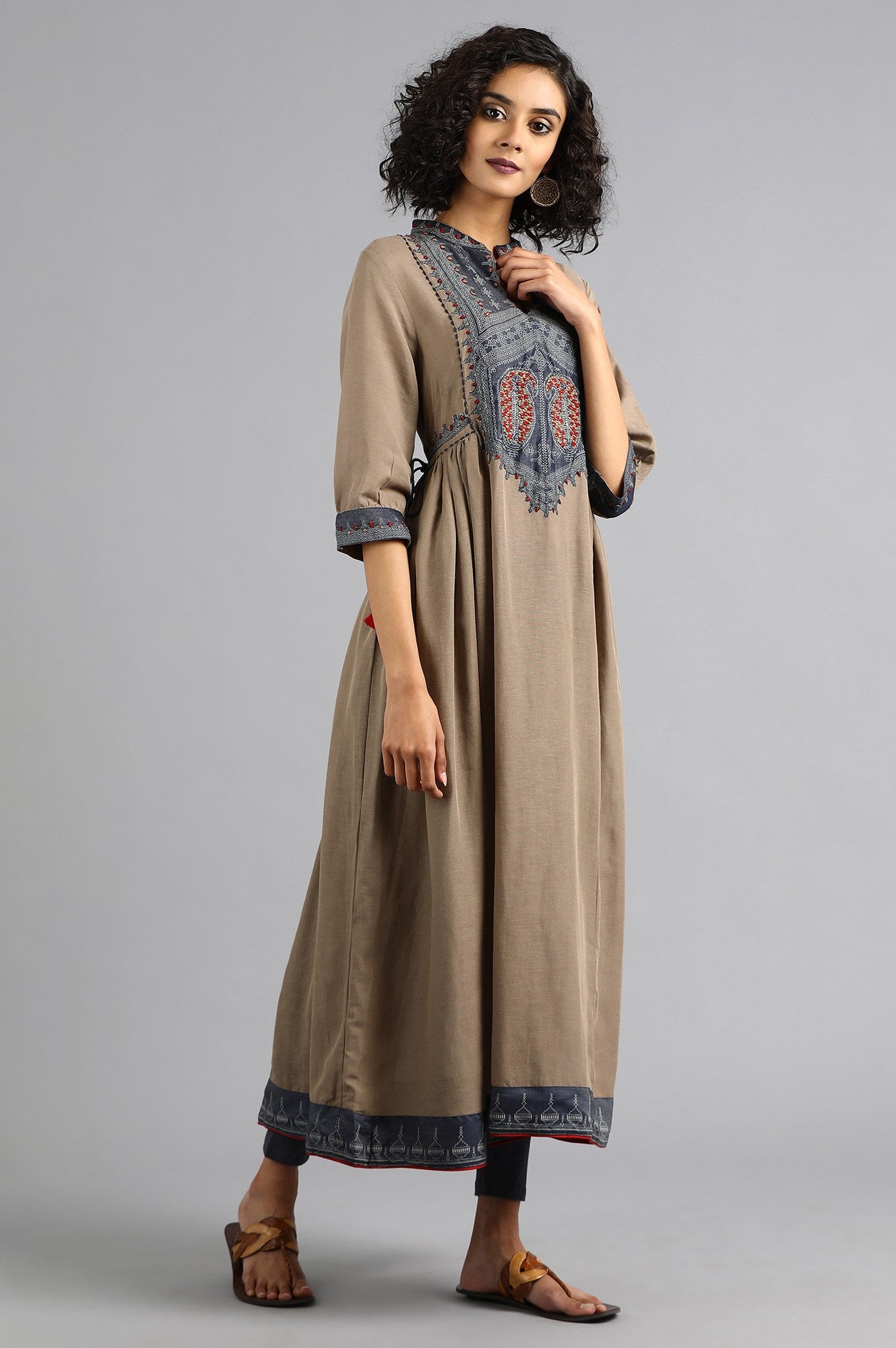 Grey Mandarin Neck Solid kurta