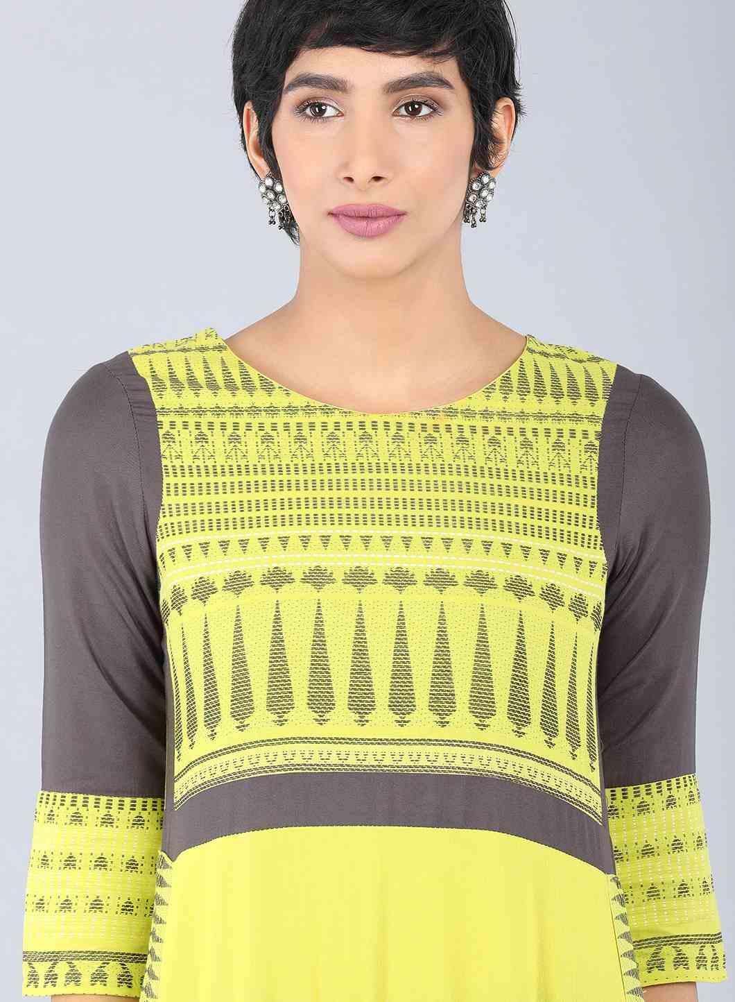 Green Round Neck Printed kurta - wforwoman