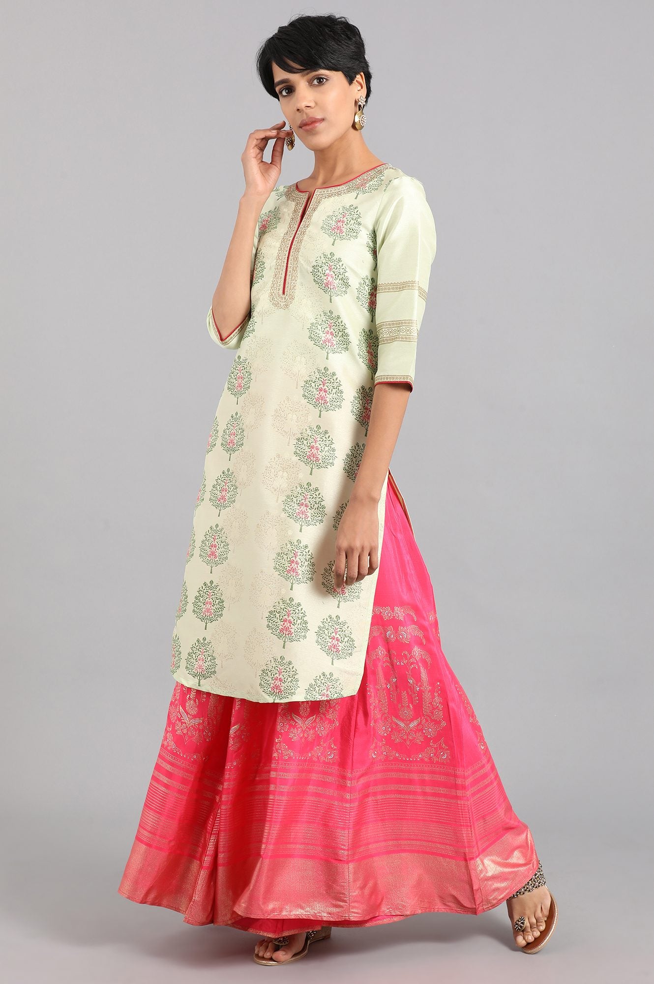 Beige &amp; Green Round Neck Printed kurta