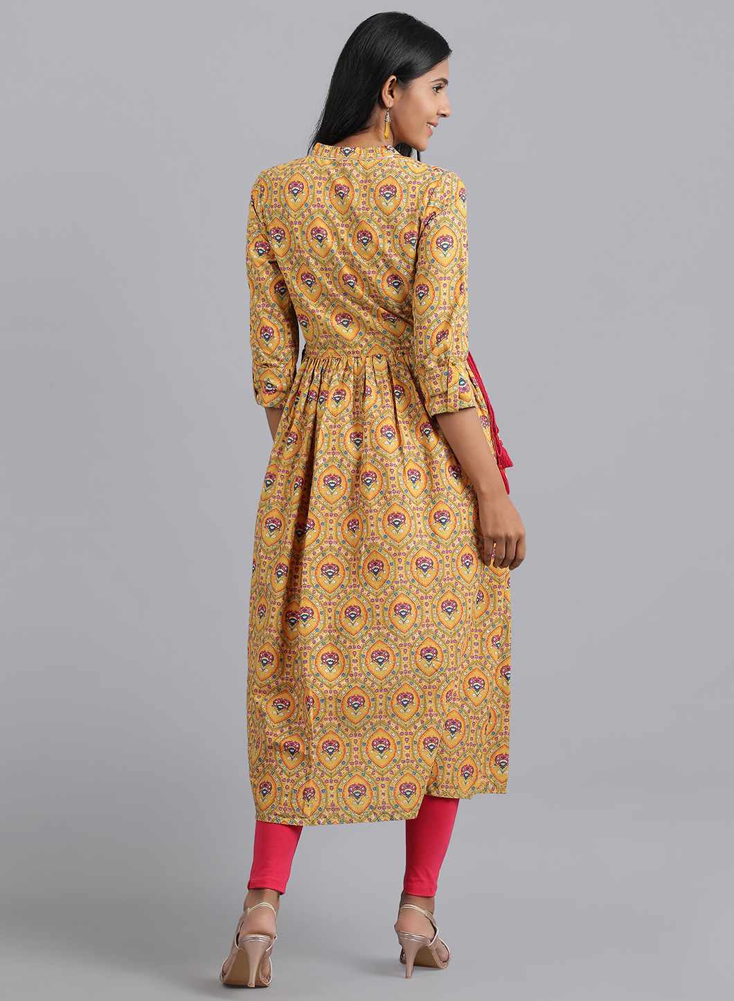 Yellow Mandarin Neck Printed kurta