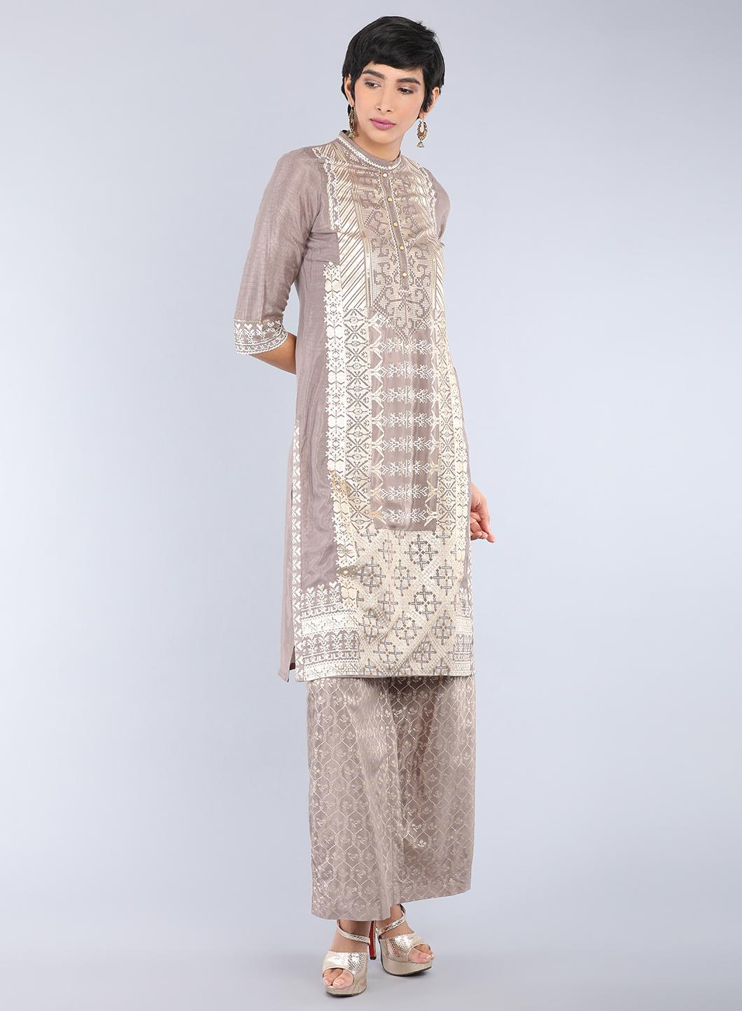 Brown Mandarin Neck Embellished kurta