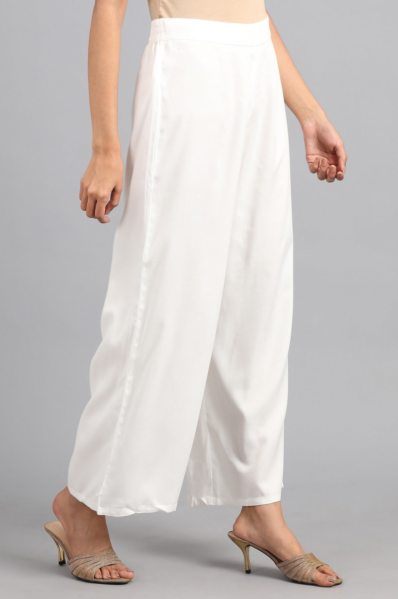 argue BUFFY VINTAGE PANTS/WHITE サイズ① Lily Pant | GUESS