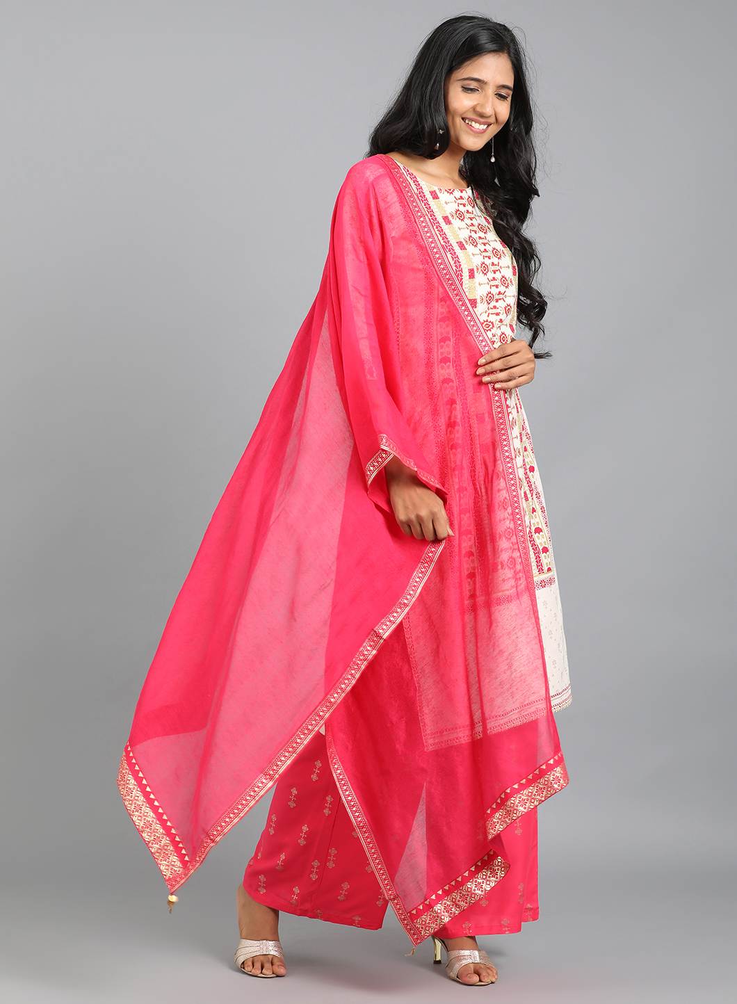 Pink Solid Dupatta