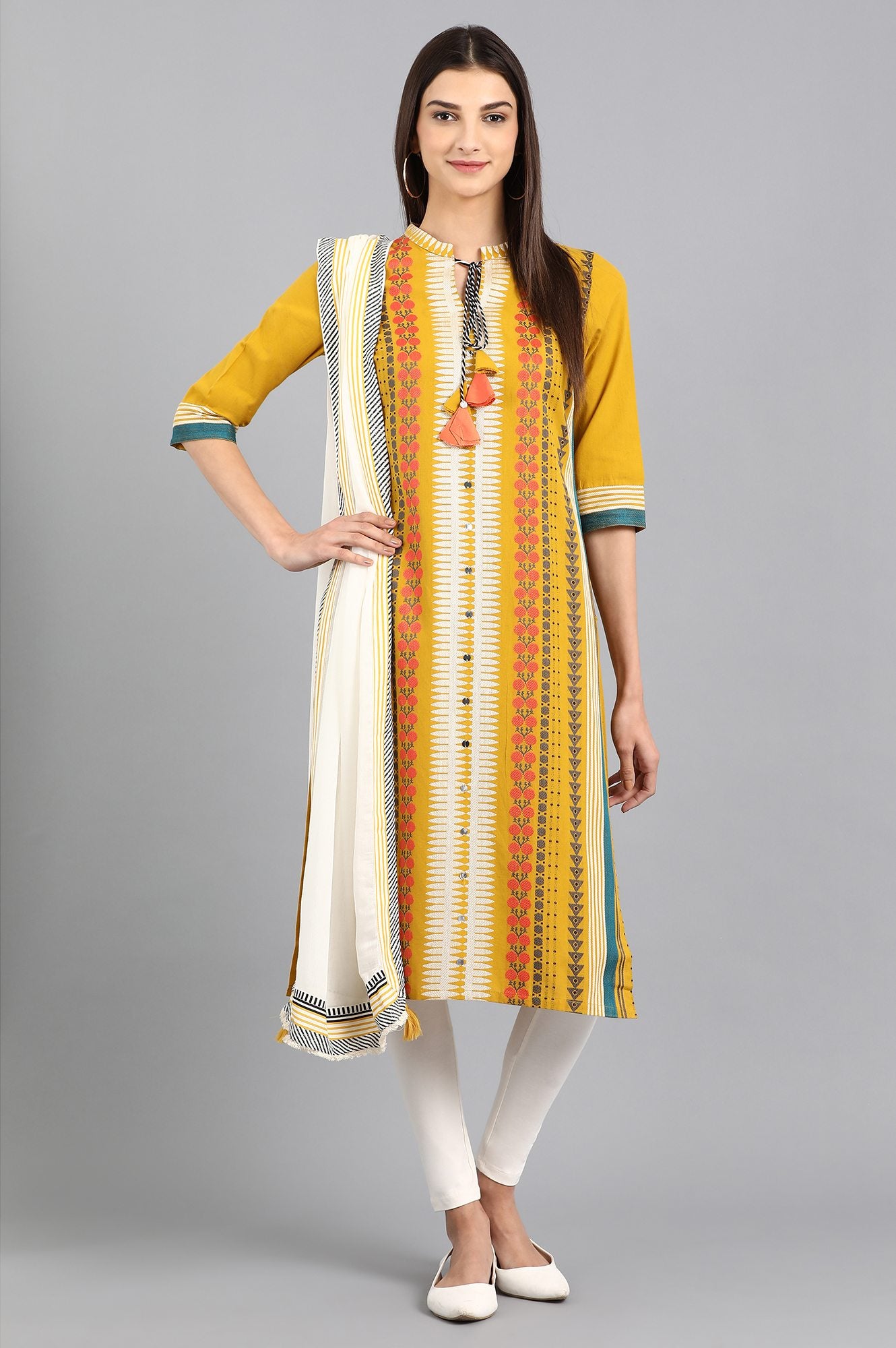 White Solid Dupatta