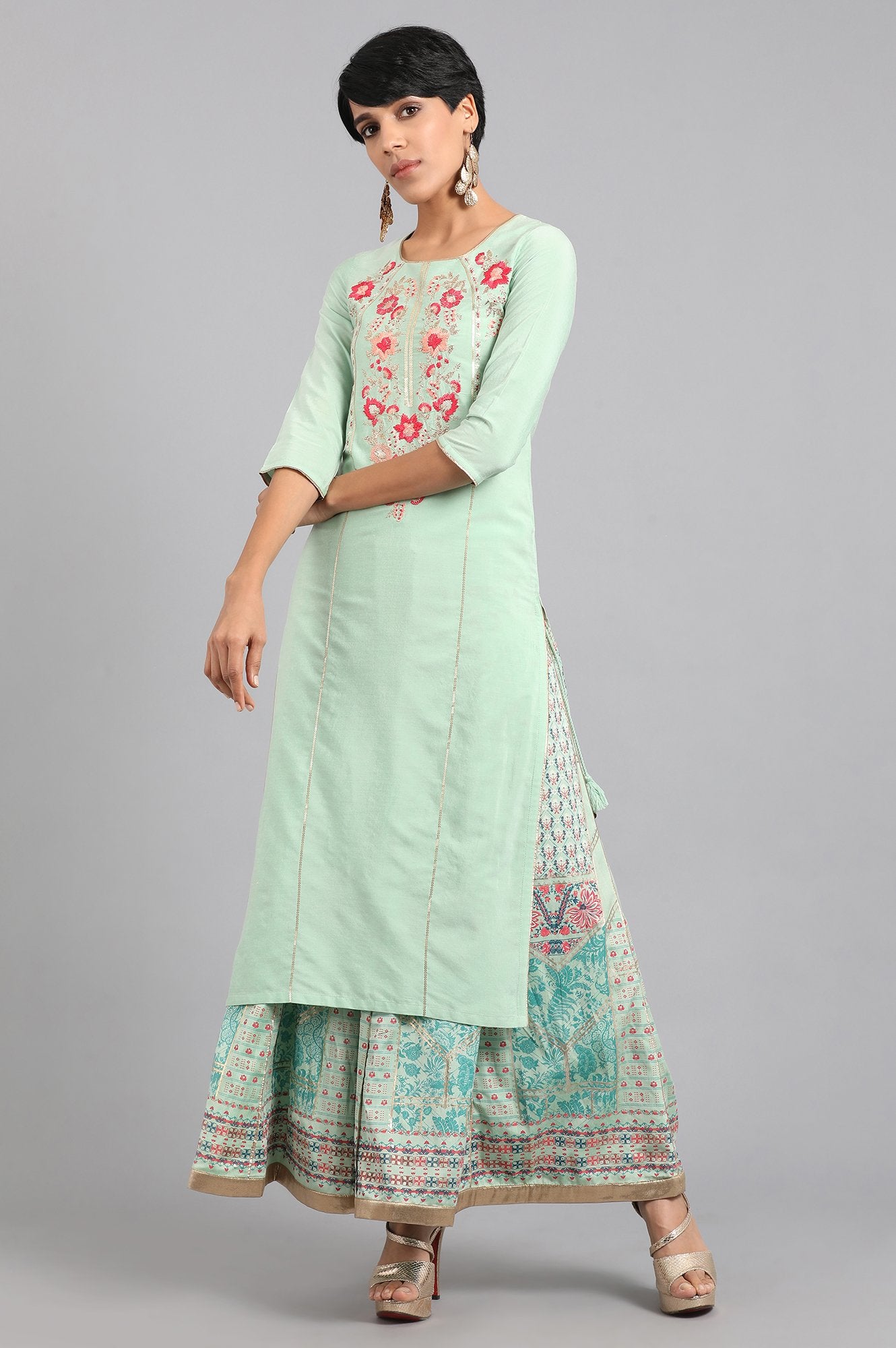 Green Round Neck Solid kurta