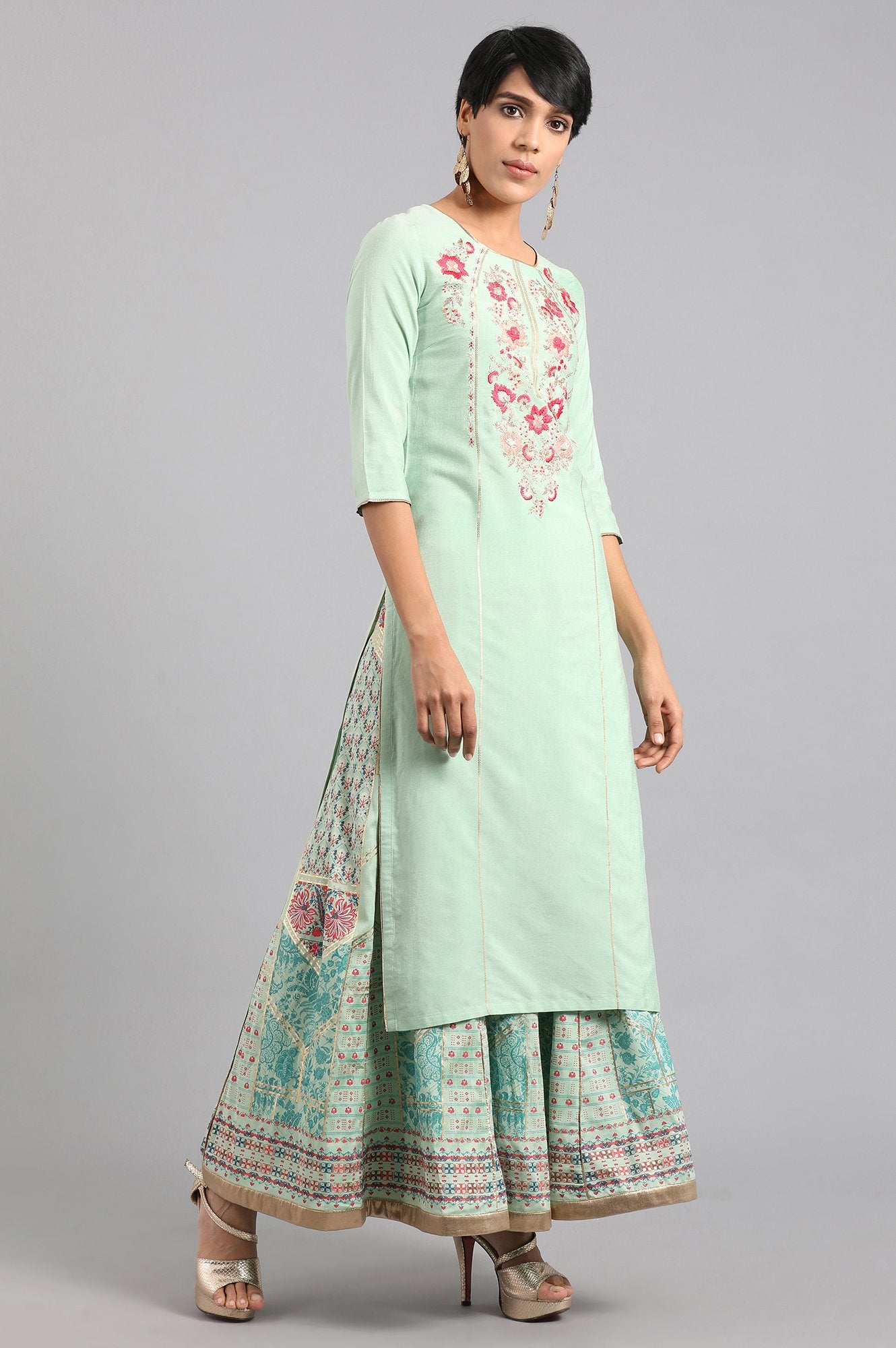 Green Round Neck Solid kurta