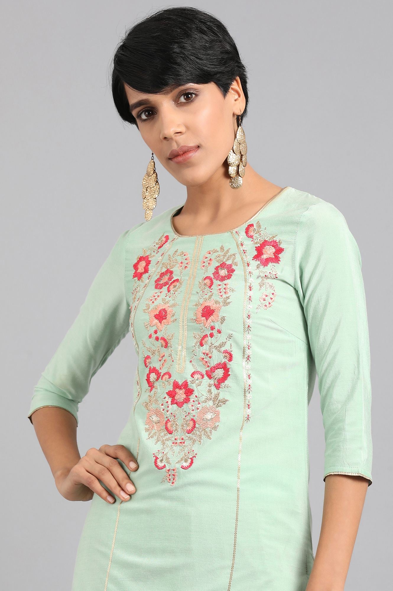 Green Round Neck Solid kurta