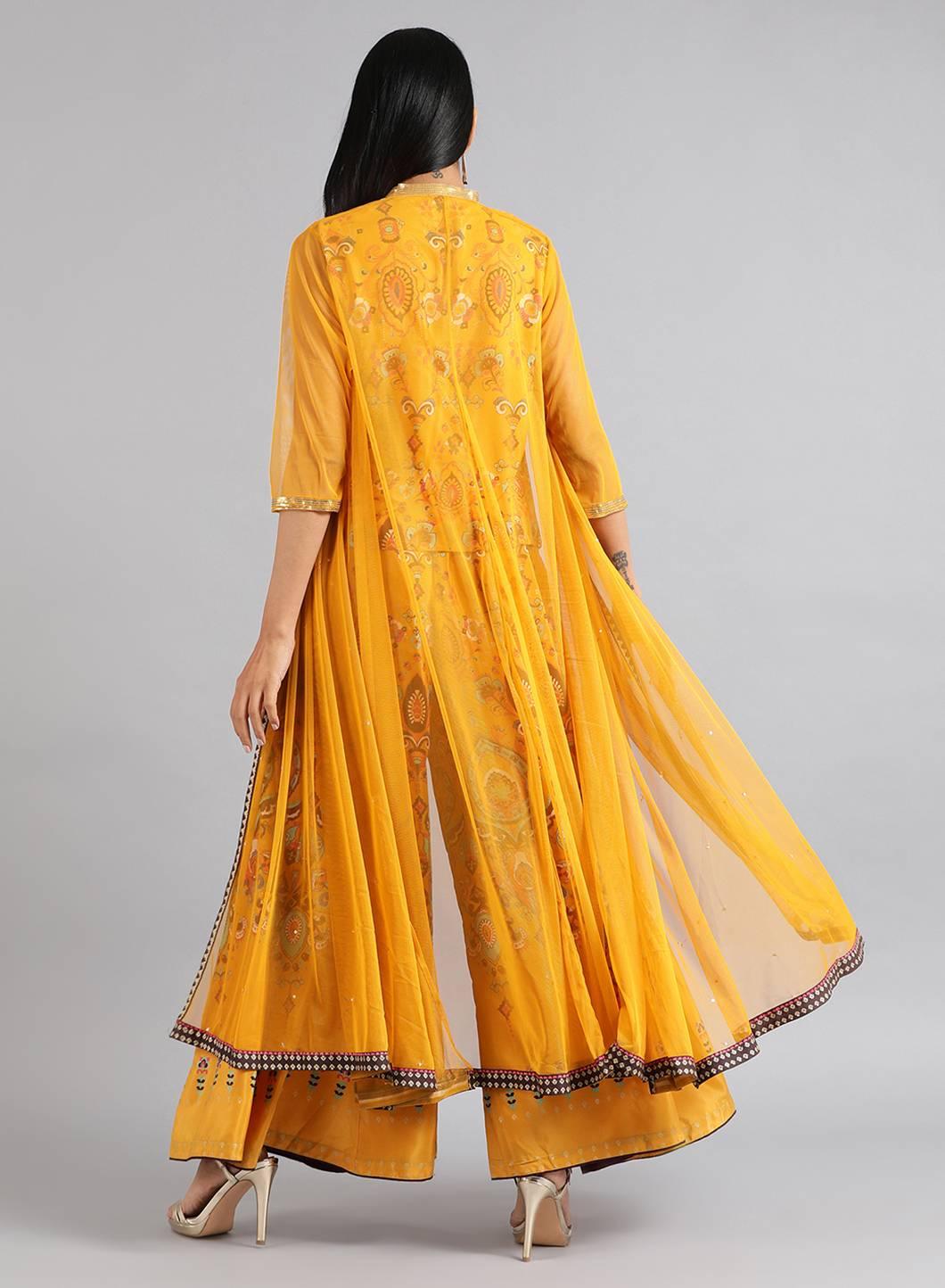 Yellow Mandarin Neck Printed kurta Set - wforwoman