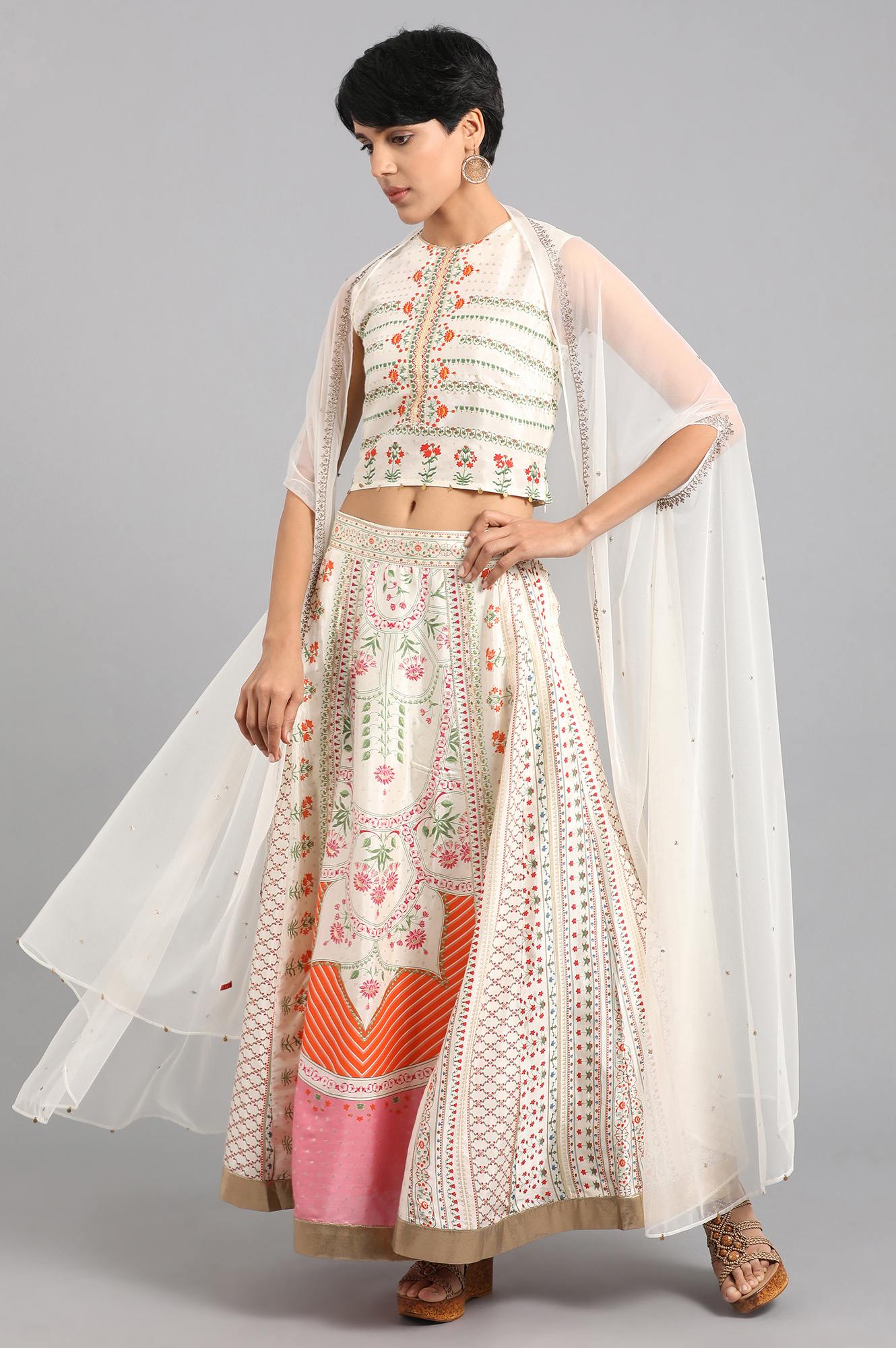 White Round Neck Embellished kurta Set