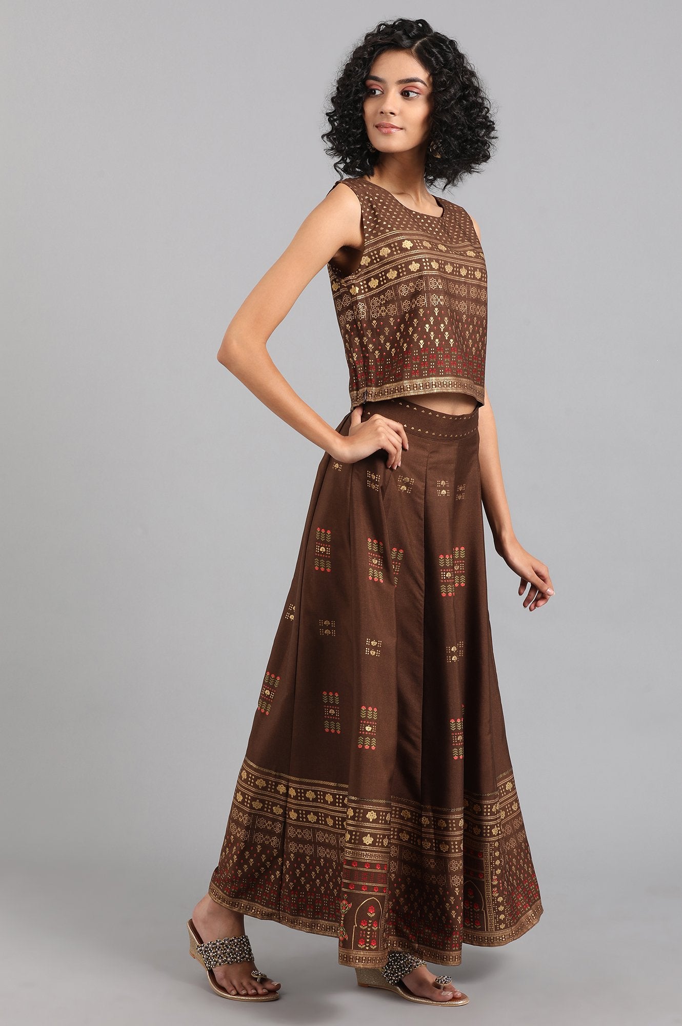 Brown Round Neck Cape Sleeve kurta Set