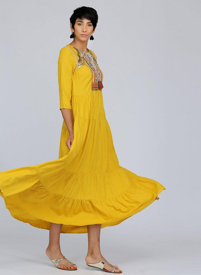 Yellow Round Neck Printed kurta - wforwoman