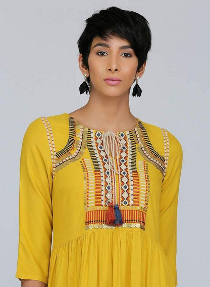 Yellow Round Neck Printed kurta - wforwoman