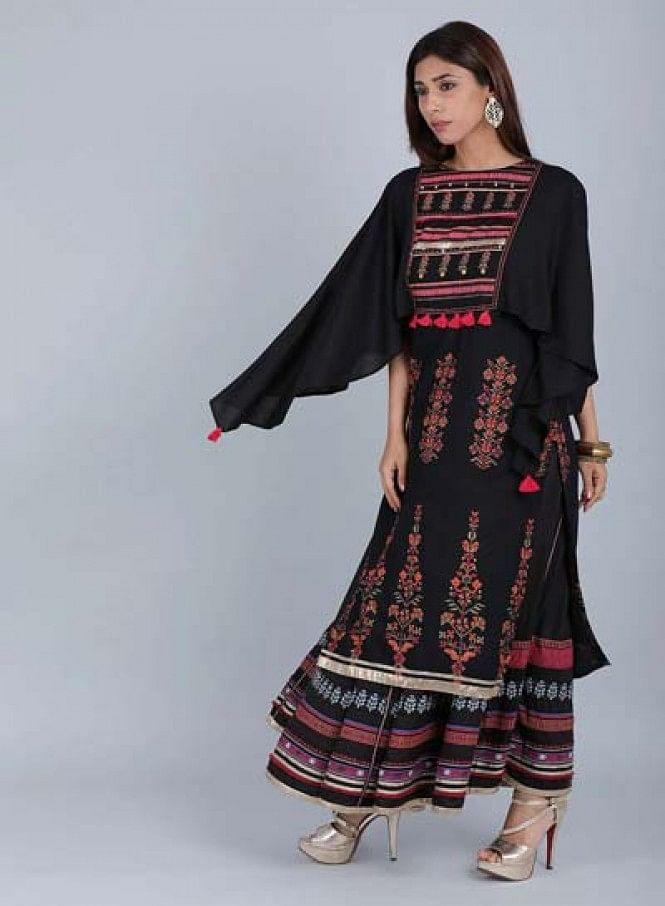 Black Mandarin Neck Embellished kurta - wforwoman