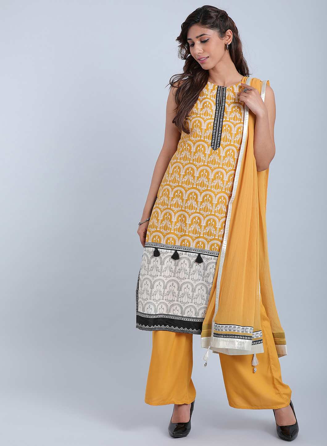 Yellow Printed Round Neck kurta