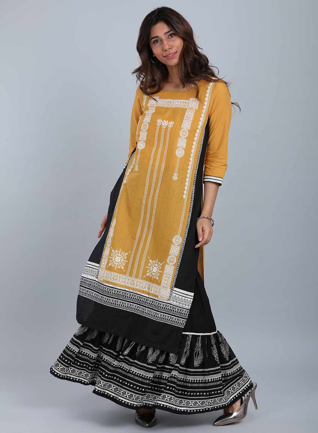 Yellow Round Neck Printed kurta