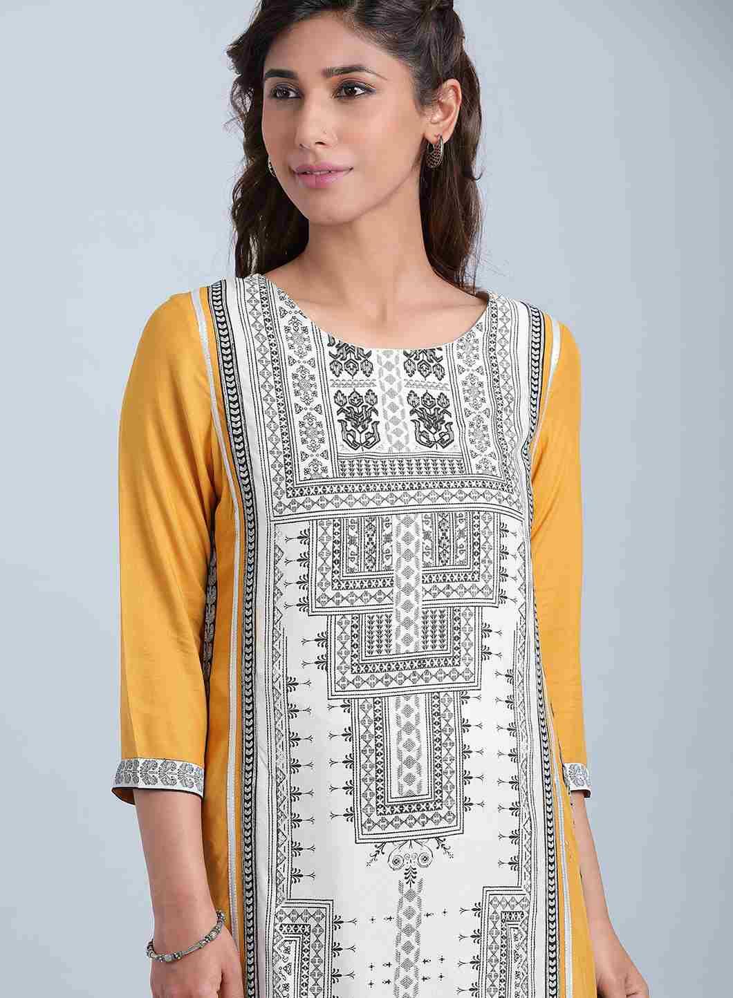 White &amp; Mustard Printed Round Neck kurta - wforwoman