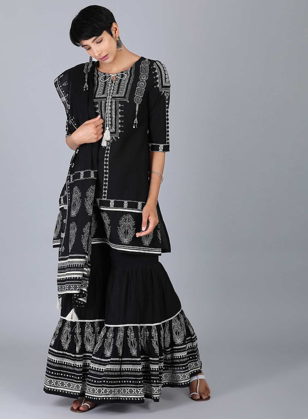 Black Round Neck Printed kurta