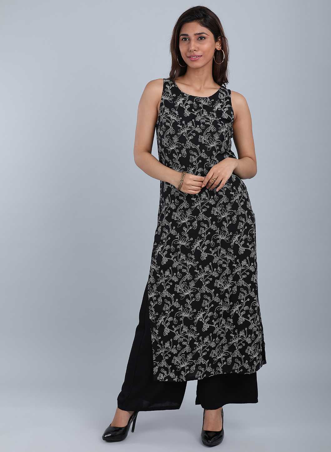 Black Round Neck Sleeveless kurta