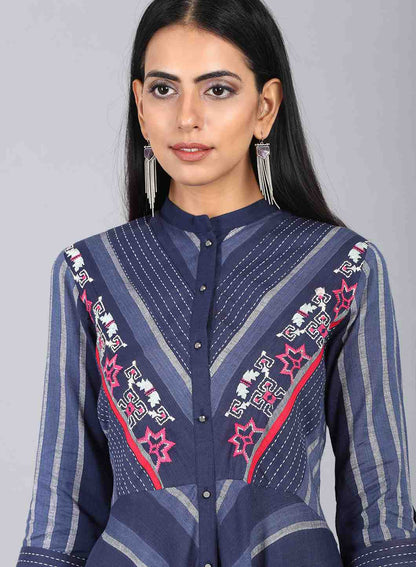 Blue Mandarin Neck Printed kurta