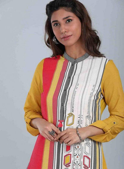 Yellow Mandarin Neck Printed kurta - wforwoman