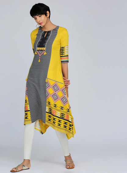 Yellow Round Neck Printed kurta - wforwoman