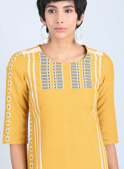Yellow Round Neck Printed kurta - wforwoman