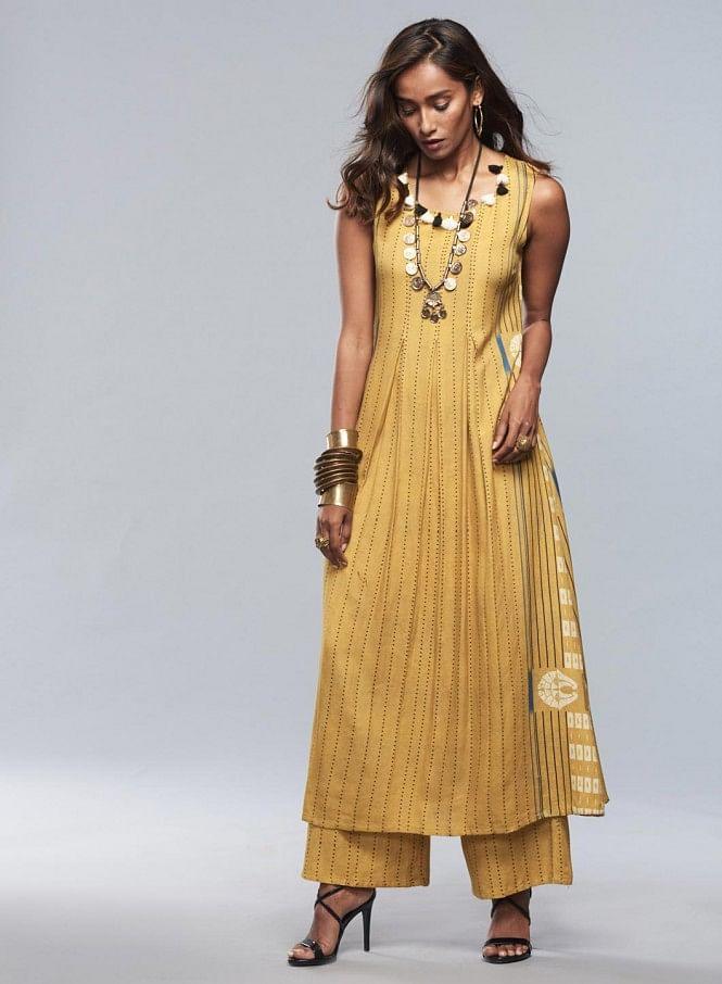 Yellow Round Neck Tasselled kurta - wforwoman