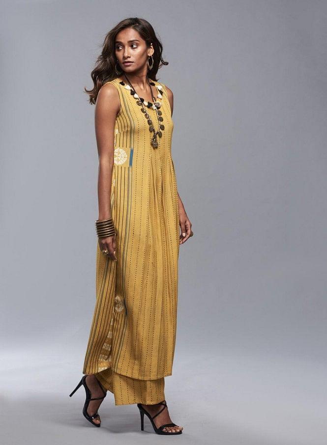 Yellow Round Neck Tasselled kurta - wforwoman