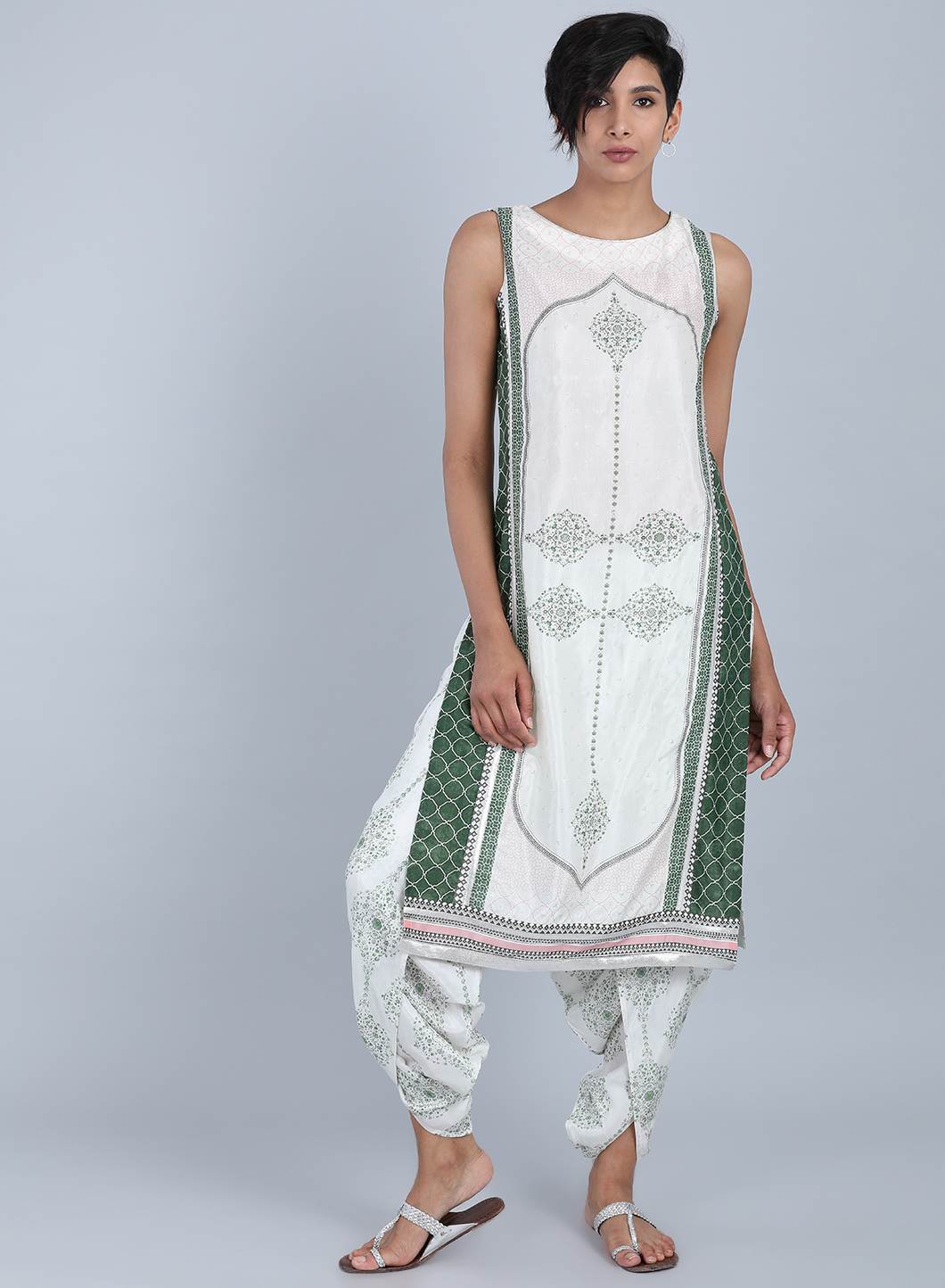 White Round Neck Printed kurta