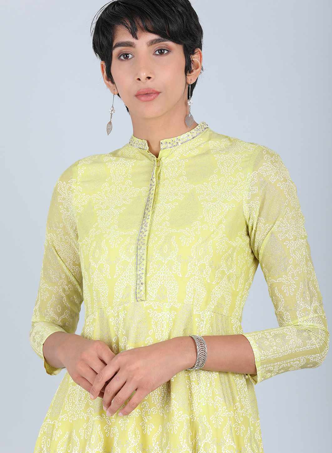 Yellow Mandarin Neck Embellished kurta