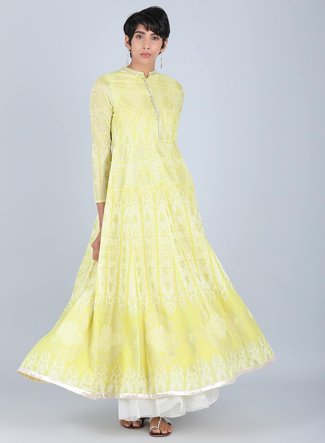 Yellow Mandarin Neck Embellished kurta