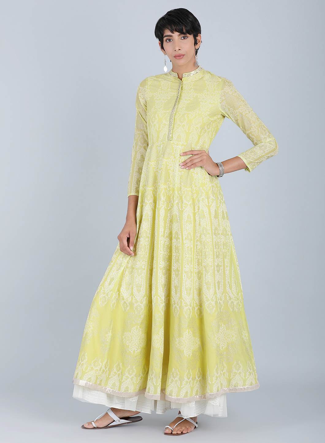 Yellow Mandarin Neck Embellished kurta