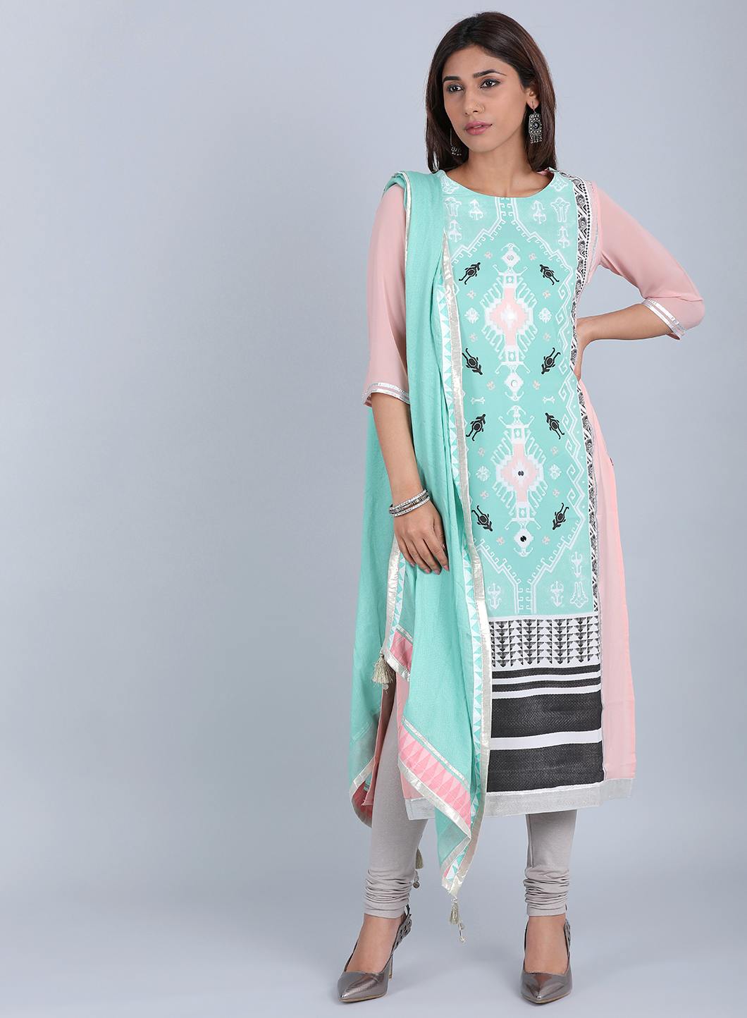 Pink &amp; Blue Round Neck Printed kurta