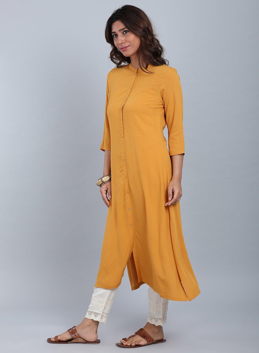 Yellow Mandarin Neck Solid kurta - wforwoman