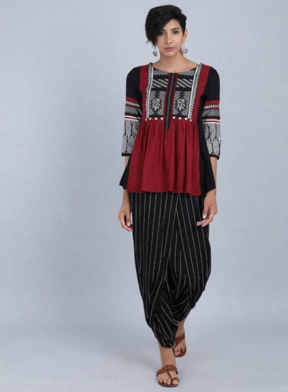 Maroon Round Neck Printed Top - wforwoman