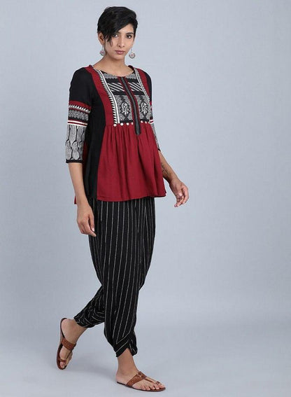 Maroon Round Neck Printed Top - wforwoman