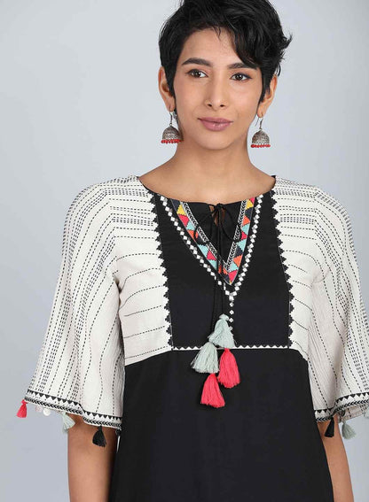 Black Round Neck Tassel Top - wforwoman