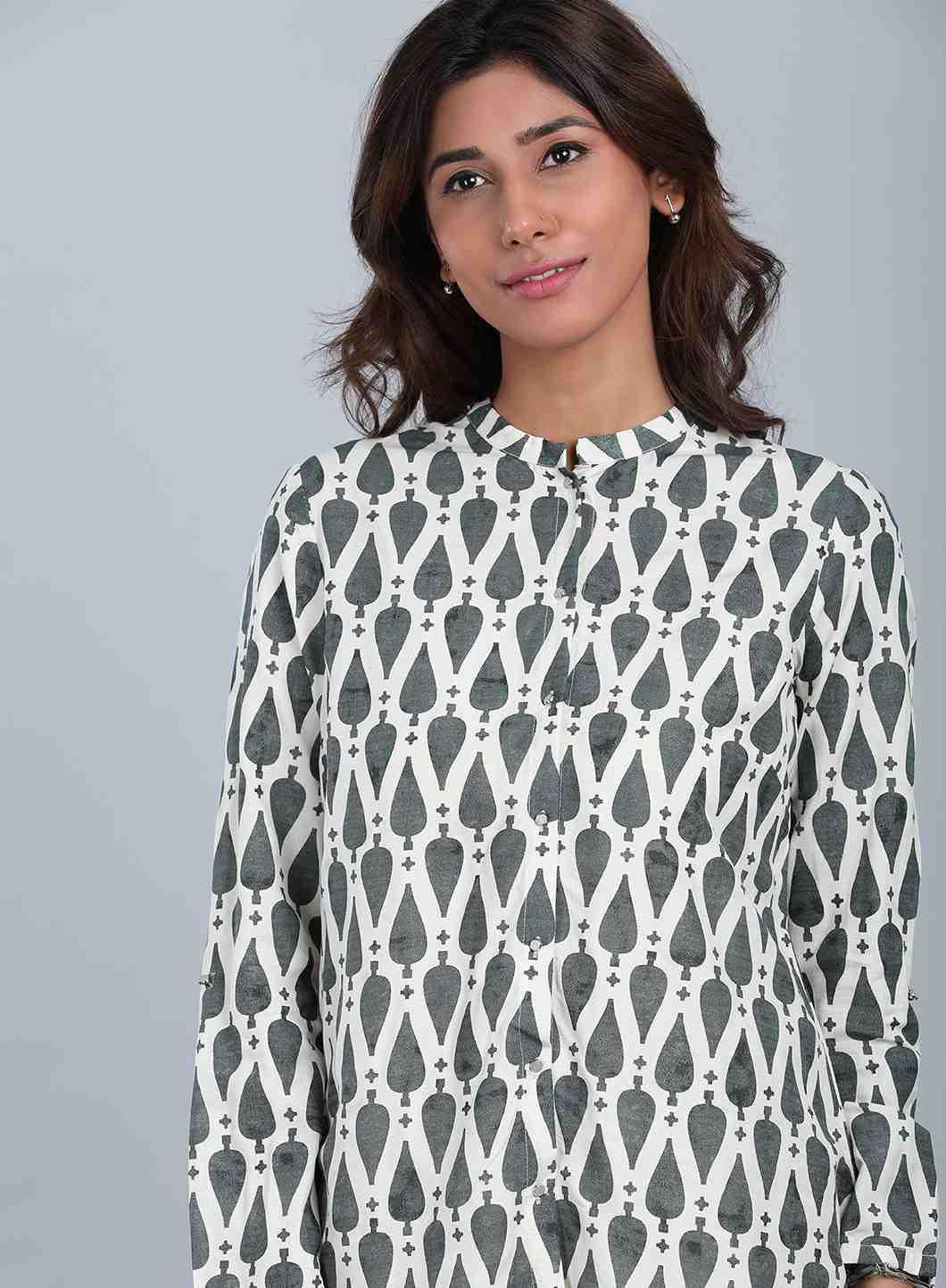 Grey &amp; White Mandarin Neck Top - wforwoman