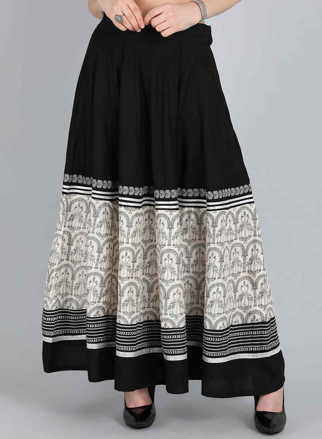 Black &amp; White Printed Flared Skirt