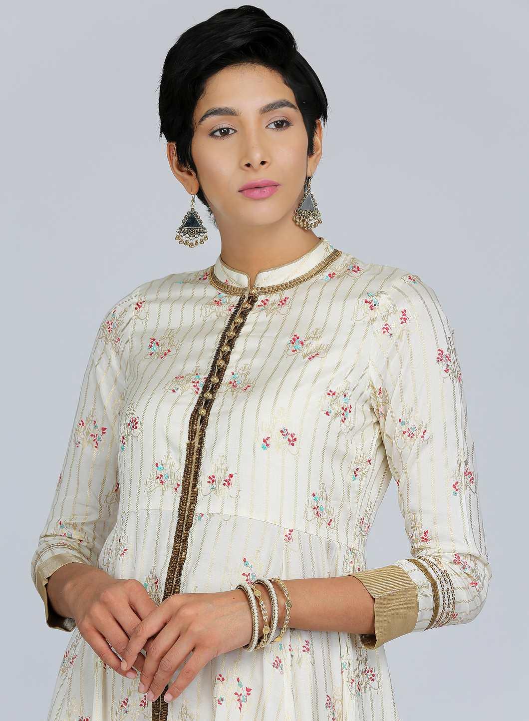 Off-White Mandarin Neck Floral Print kurta - wforwoman