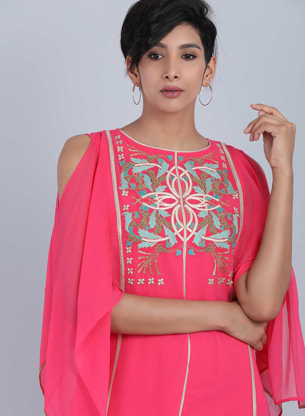 Pink Round Neck Embellished kurta