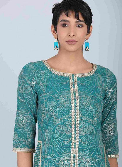 Green Round Neck Embellished kurta - wforwoman