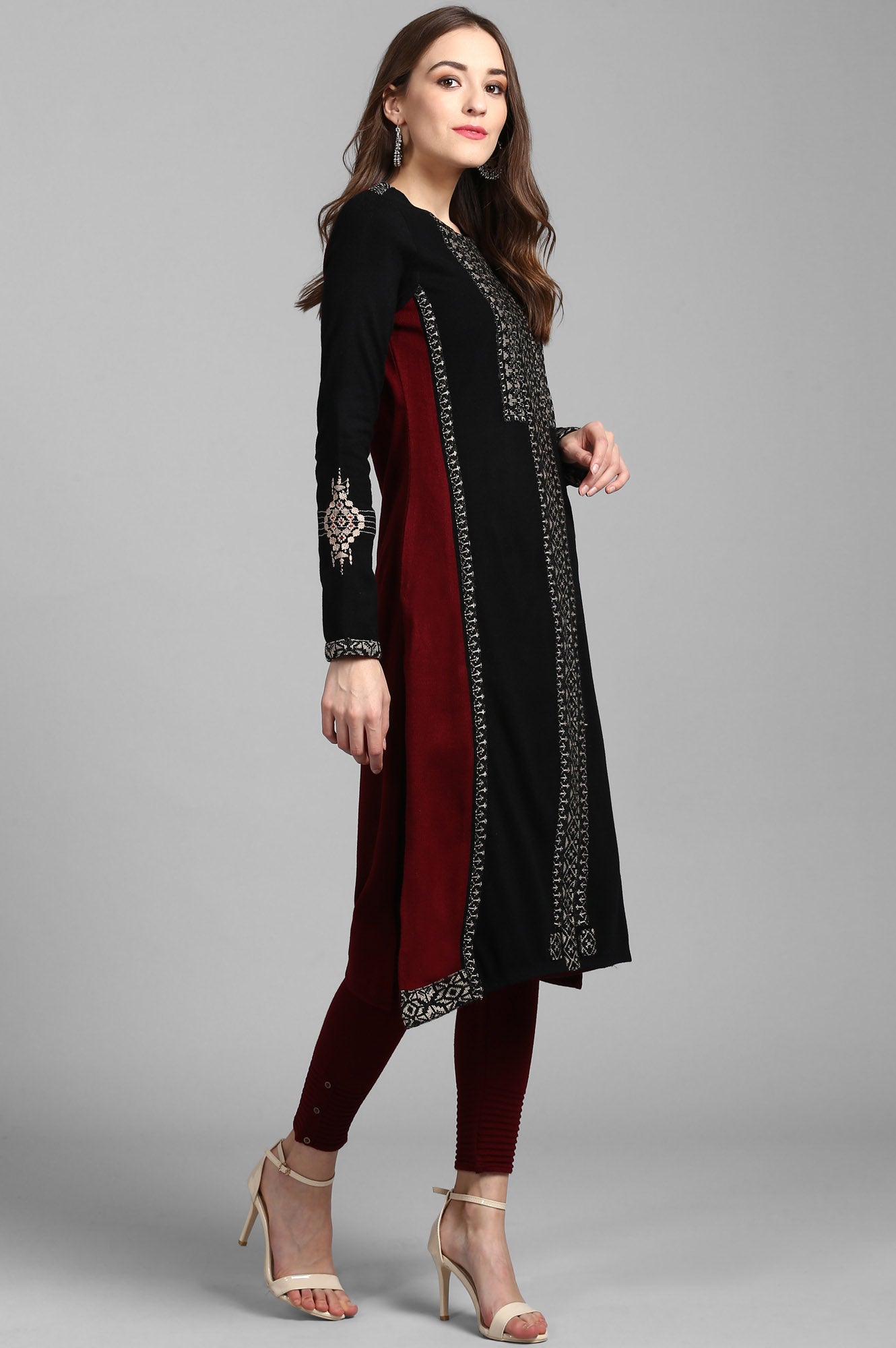 Black Round Neck Winter Kurta