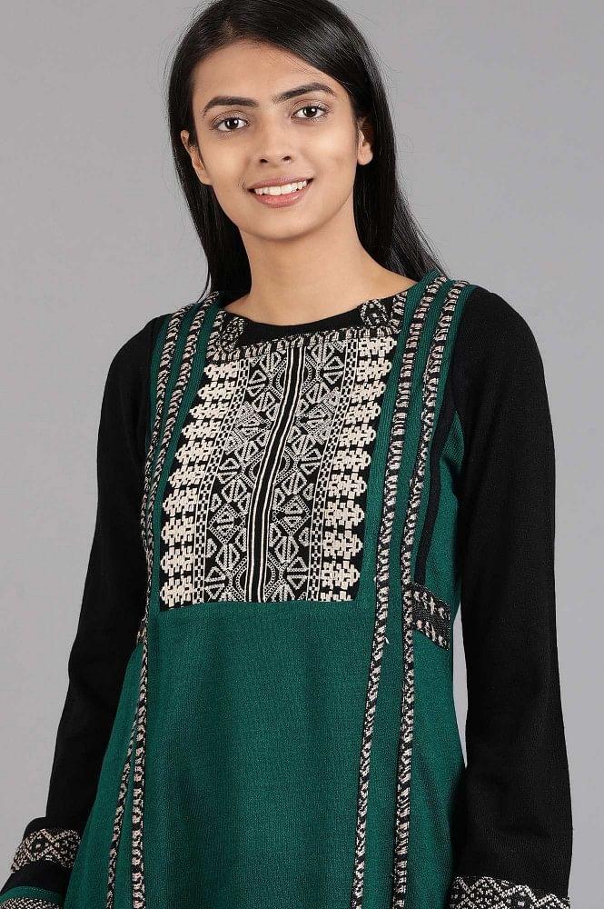 Green Round Neck Solid Winter kurta - wforwoman