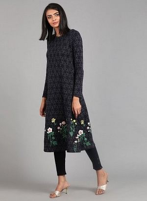 Blue Round Neck Floral Winter kurta